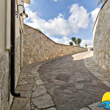 فيلة Sh Salento La Del Delfino تريكاس